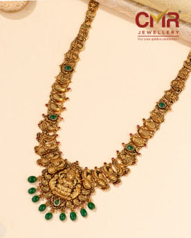 5 Must-Have Jewellery Pieces to Elevate Your Dussehra Look