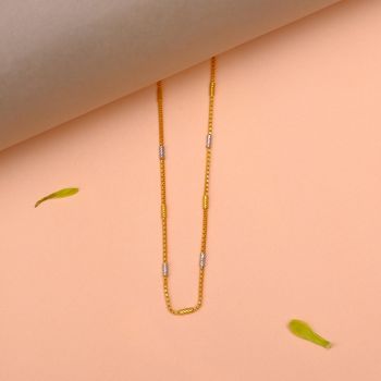 Everyday Elegance – Nina Collection Chain