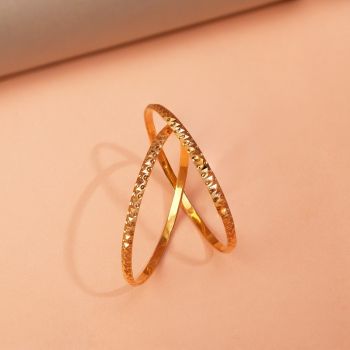 Grace in Every Turn: Lightweight Gold Bangles